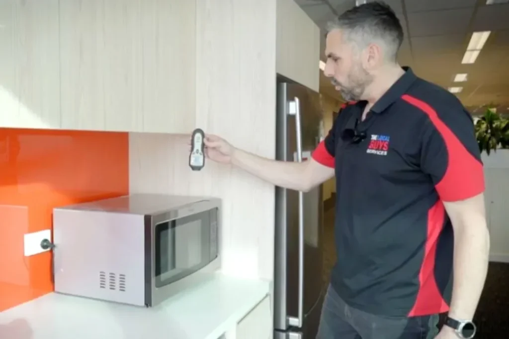 Microwave Leakage Testing